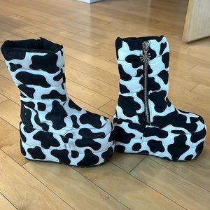Cow Print Platforms Sz 6